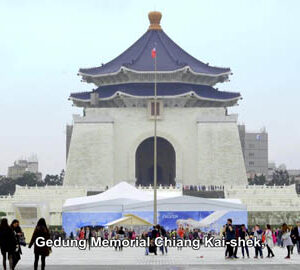 Bersepeda mengelilingi Taiwan // Cara baru wisatawan Asia Tenggara / 單車遊臺：東南亞遊客的新玩法（印尼文版）