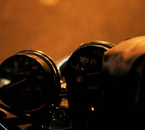 Timeless Taxi / 歲月宅急便（英中文版）