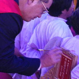 行政院院長連戰參加陳啟川喪禮