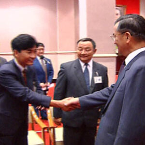 行政院院長連戰接見旅居海外蒙藏同胞回國十月慶典代表團