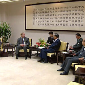 行政院院長連戰接見英國牛津大學院長Mr. Colin Lucas.以及德國研究基金會主席佛律瓦德