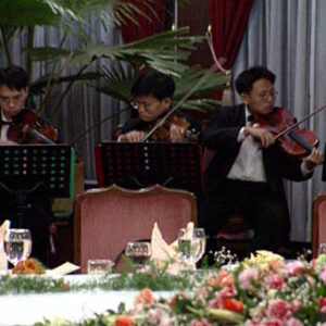 副總統兼行政院院長連戰宴請烏克蘭基輔大學校長史科賓科夫婦及外事處長Prof.Bekh