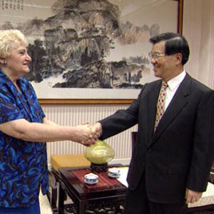 行政院院長蕭萬長接見救世傳播協會創辦人彭蒙惠博士