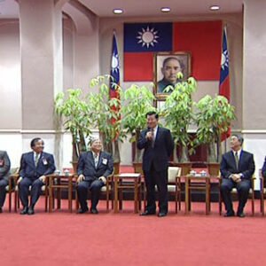 行政院院長蕭萬長接見馬來西亞留臺校友會回國訪問團