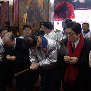 行政院院長蕭萬長於雲林縣崙背鄉天衡宮上香祈福