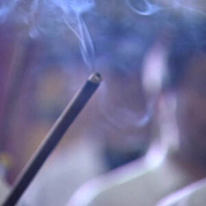 行政院院長蕭萬長於花蓮市石壁慈惠分堂上香祈福