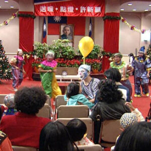 行政院院長蕭萬長出席耶誕送暖、點燈、許心願晚會