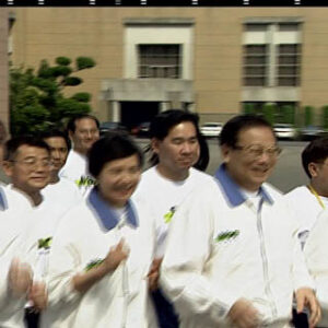 行政院院長張俊雄拍攝8100臺灣啟動廣告