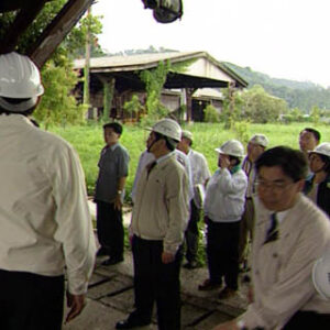 行政院院長游錫堃視察東勢木材工廠