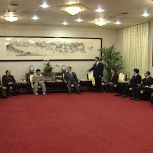 行政院院長游錫堃接見桌球國手莊智淵