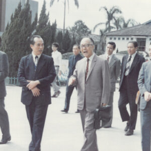 監察院監察委員張國柱(右二)陳烈甫(左)蒞校巡察-MOFA109179CF-2020-12--PH00004-044