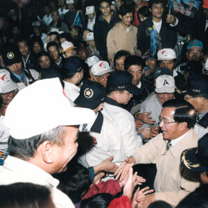 陳水扁總統於嘉義縣參加世紀首航嘉義縣造勢晚會-陳水扁總統活動照片-MOFA109179CF-2020-12-PH00022-055