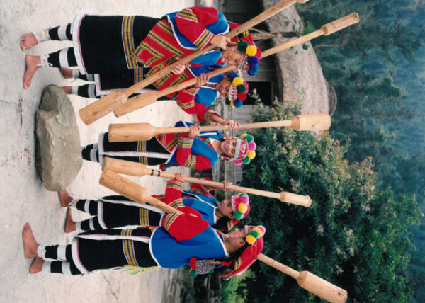 原住民邵族過年祭儀音樂「杵歌」-駐馬達加斯加代表處國情照片展-MOFA109179CF-2020-12--PH00038-021