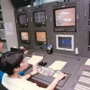 亞太媒體中心-TVBS硬體設備及衛星接收天線-戲劇 近代人物-MOFA109179CF-2020-12-PH00043-105