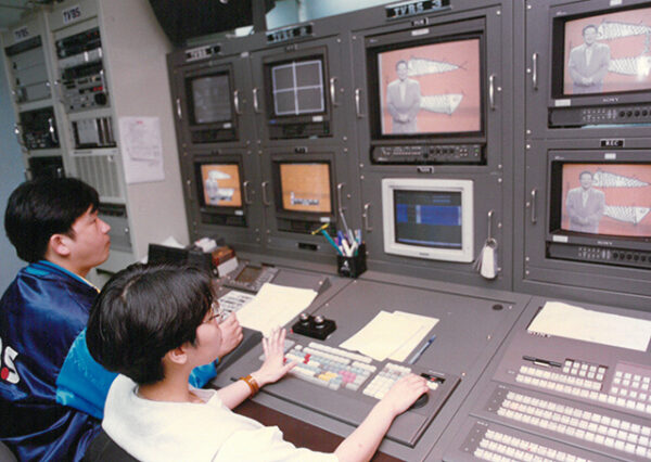 亞太媒體中心-TVBS硬體設備及衛星接收天線-戲劇 近代人物-MOFA109179CF-2020-12-PH00043-105
