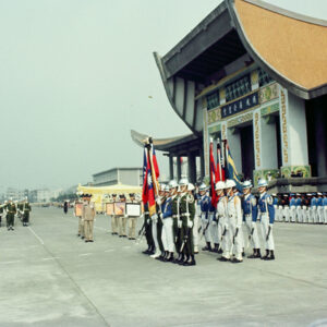 民眾瞻仰故總統 蔣公遺容-MOFA109179CF-2020-12--SL-00001-047