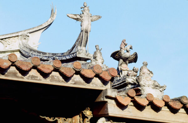鹿港一級古蹟-龍山寺屋頂雕刻-MOFA109179CF-2020-12-SL00046-024