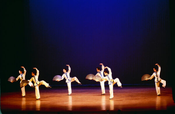 民族舞蹈-MOFA109179CF-2020-12-SL00069-035