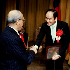 71年10大傑出企業家-MOFA109179CF-2020-12-SL00070-009