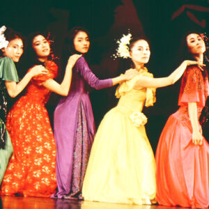 雲門-流雲、明牌與換裝   光環  半犁歌-MOFA109179CF-2020-12-SL00071-032