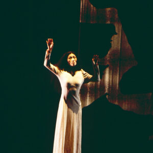 雲門-流雲、明牌與換裝   光環  半犁歌-MOFA109179CF-2020-12-SL00071-046