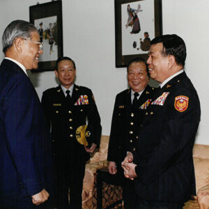 總統接見警政署署長莊亨岱等-李總統照片冊-MOFA109179CF-2020-12-PH00110-047