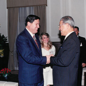 總統接見瓜地馬拉副總統艾斯比納夫婦-李總統照片冊-MOFA109179CF-2020-12-PH00110-084