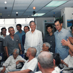 總統巡視省立彰化老人養護中心-李總統照片冊-MOFA109179CF-2020-12-PH00113-010