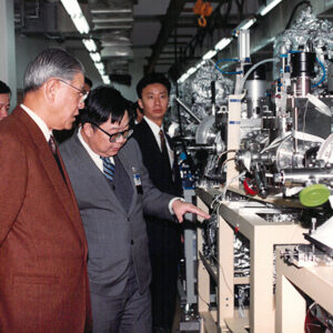 總統參觀新竹科學園區同步輻射中心-李總統照片冊-MOFA109179CF-2020-12-PH00113-106