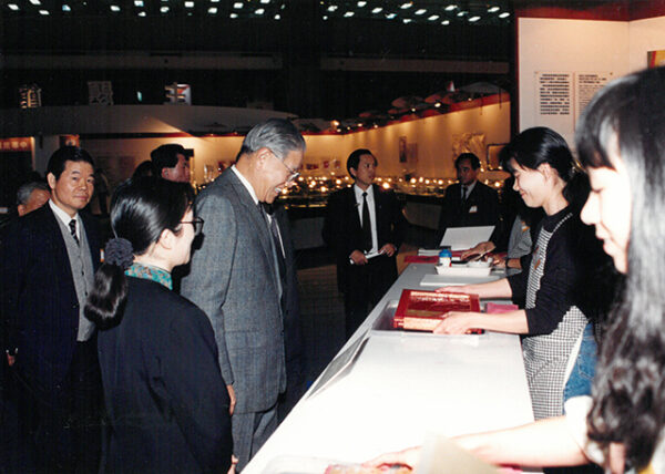 總統蒞臨參觀"第四屆台北國際書展"於台北世貿中心-李總統照片冊-MOFA109179CF-2020-12-PH00118-008