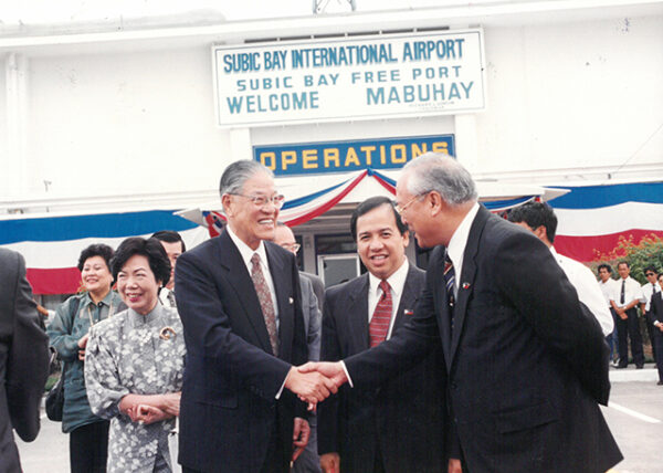 總統離開菲律賓-李總統照片冊-MOFA109179CF-2020-12-PH00118-033