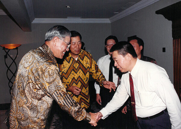 總統與陸代表晚宴(接見印僑)於印尼峇里島-李總統照片冊-MOFA109179CF-2020-12-PH00118-053