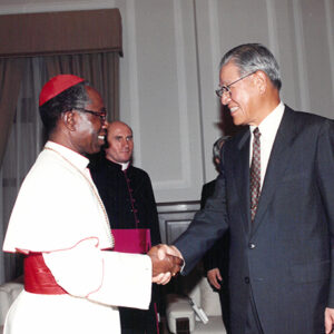 總統接見教廷宗教協談委員會主席安霖澤樞機主教等人於總統府-李總統照片冊-MOFA109179CF-2020-12-PH00119-001