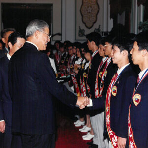 總統接見我國參加第三十二屆國際技能競獎選手暨訓練小組召集人陳煌等於總統府-李總統照片冊-MOFA109179CF-2020-12-PH00119-021