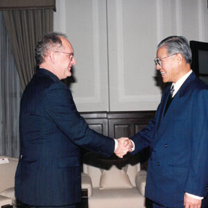 總統接見美國溫洛克國際基金會總裁湯普遜等人於總統府-李總統照片冊-MOFA109179CF-2020-12-PH00119-085