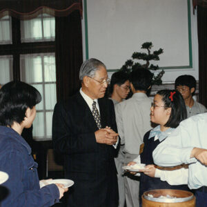 李總統登輝先生茶會款待第38屆中小學科學展覽優勝學生代表 總統府大禮堂-李登輝總統活動照片冊-MOFA109179CF-2020-12-PH00166-017