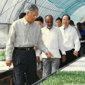 李登輝總統陪同海地總統蒲雷華訪視大雅水耕蔬菜區 台中大雅-李登輝總統活動照片冊-MOFA109179CF-2020-12-PH00166-045