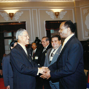 李登輝總統茶會款待世界首都論壇會議與會代表團 總統府-李登輝總統活動照片冊-MOFA109179CF-2020-12-PH00166-094