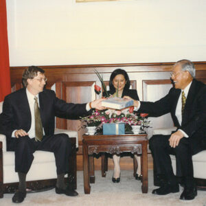 李登輝總統接見美國微軟公司總裁比爾蓋茲(Bill Gates) 總統府-李登輝總統活動照片冊-MOFA109179CF-2020-12-PH00166-115