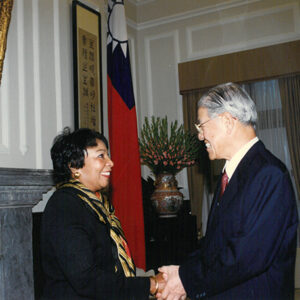 李總統登輝先生接見美國聯邦眾議員強森女士等人-李登輝總統活動照片冊-MOFA109179CF-2020-12-PH00170-025