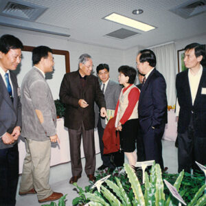 李總統登輝先生參觀臺中霧峰臺灣省農業實驗所國家作物種原中心-李登輝總統活動照片冊-MOFA109179CF-2020-12-PH00170-047