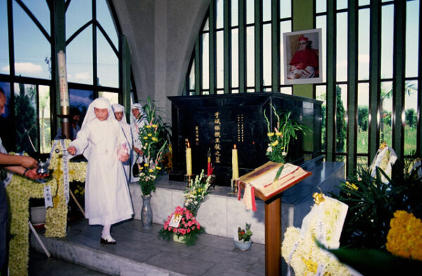 于斌樞機主教逝世二週年紀念大會彌撒及銅像揭幕-MOFA109179CF-2020-12-SL00089-048