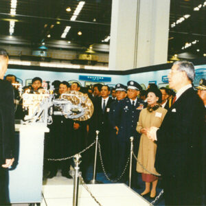 李總統登輝先生聽取「研發中心」報告IDF戰機研製過程-李總統照片冊及十三全會照片-MOFA109179CF-2020-12--PH00001-065