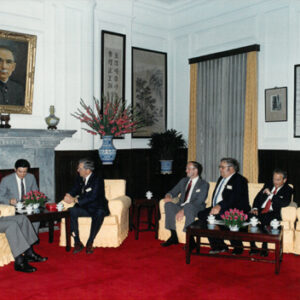 接見美國蒙大拿州州長史文登等五人-李總統就職後照片樣本-MOFA109179CF-2020-12--PH00002-113