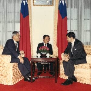 接見宏都拉斯外長羅培斯等人-李總統照片冊-MOFA109179CF-2020-12--PH00003-040