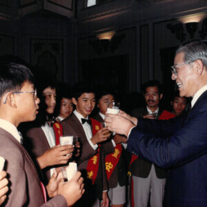 茶會招待青.青少.少棒及軟式少棒.四球隊-李總統照片冊-MOFA109179CF-2020-12--PH00003-045