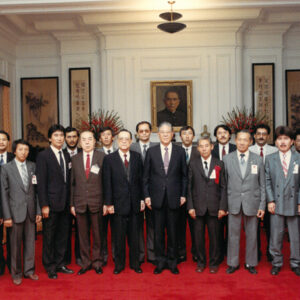 接見海外新疆僑胞回國致敬團-李總統照片冊-MOFA109179CF-2020-12--PH00003-080