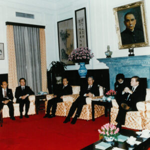 美國聯邦眾議員羅森夫婦等23人晉謁-李總統照片冊-MOFA109179CF-2020-12--PH00003-100