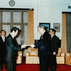 哥斯達黎加大使盧祖榮呈到任國書-李總統照片冊-MOFA109179CF-2020-12--PH00003-107