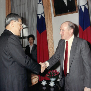 接見美國貝爾實驗室總裁羅義安等人-李總統照片冊-MOFA109179CF-2020-12--PH00003-121